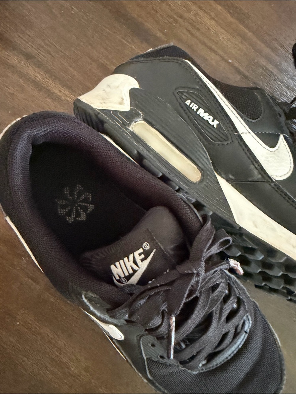 Nike Air Max Women’s Black and White Sneakers